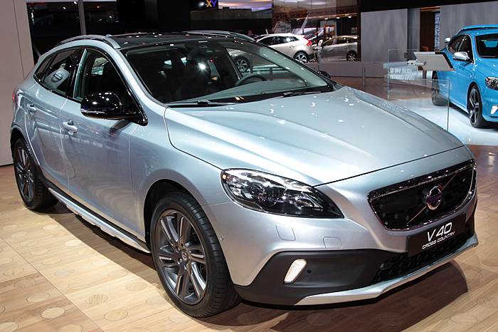 Volvo V40 Cross Country for India
